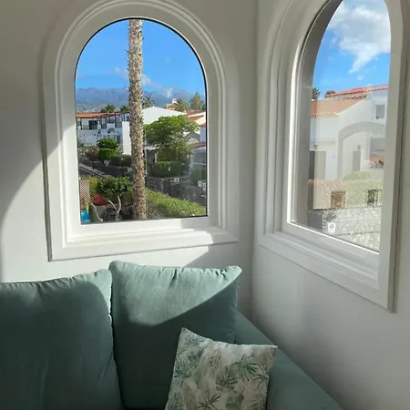 Juangy's In Adelfas Golf Del Sur * سان ميغيل ذي أبونا